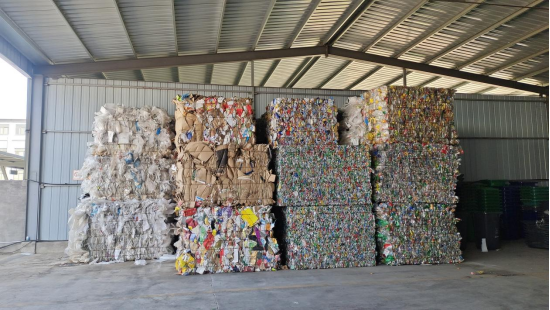 貓先生垃圾分類，智能垃圾房，垃圾分類收集點，生活垃圾投放站