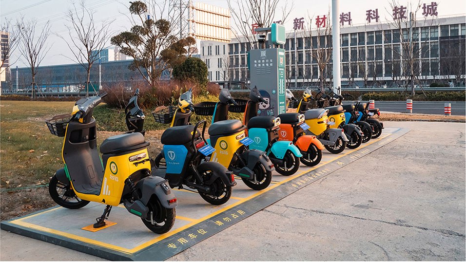 充電腳撐，無線充電腳撐，電動車充電腳撐，無線充電配件